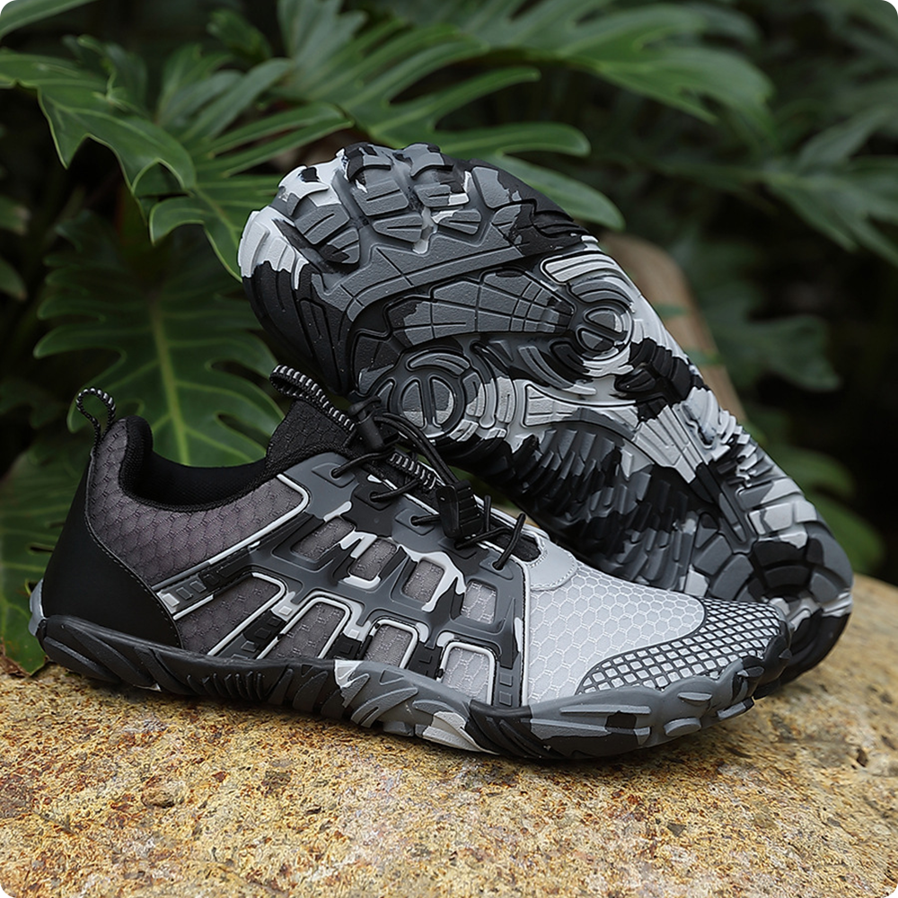 Trainer V-Light-Gray-Dark-Gray-Black-1