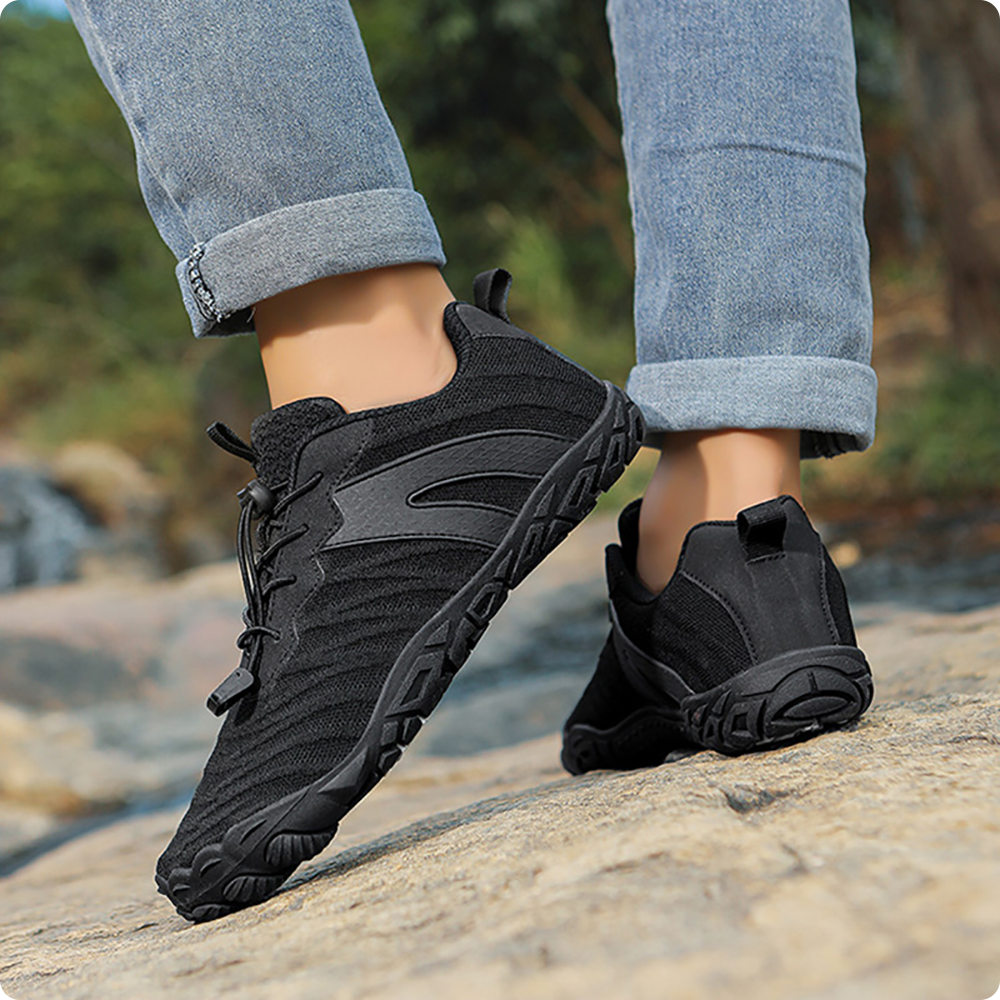 Treads-Black-2